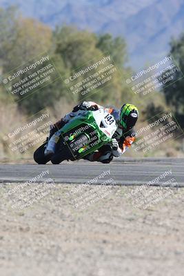 media/Jan-17-2026-CVMA (Sat) [[ab348a895b]]/Race 4-Formula Middleweight/